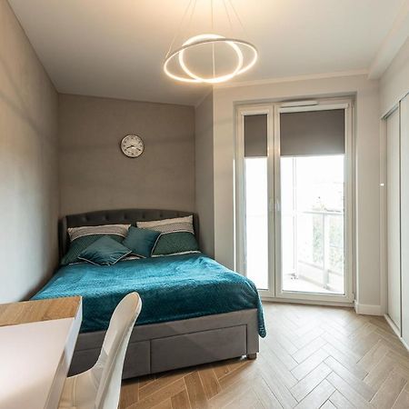 B&W Luxurious Apartment In The Center Of 弗罗茨瓦夫 外观 照片